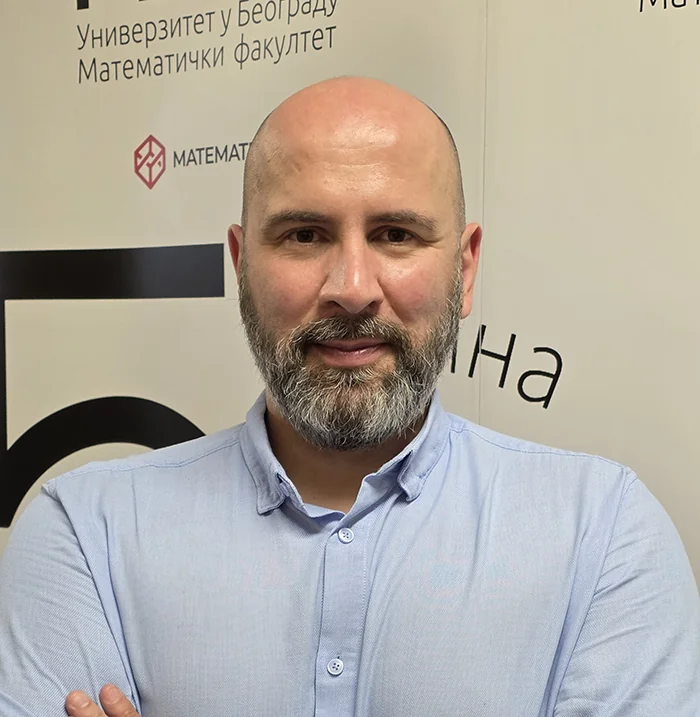 Mladen Nikolić