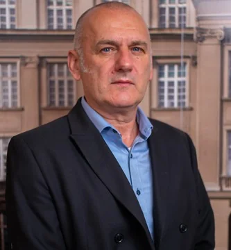 Vlade Zarić